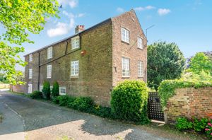 Photo 26- click for photo gallery